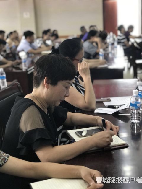 視頻︱西安交通大學附屬醫院及陝西省重症醫學分會(hui) 專(zhuan) 家團隊到保山“傳(chuan) 經送寶”