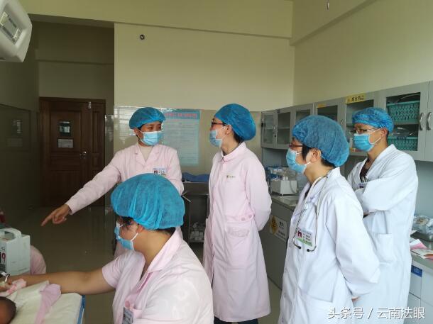 保山首例“新生兒(er) 換血療法”成功實施